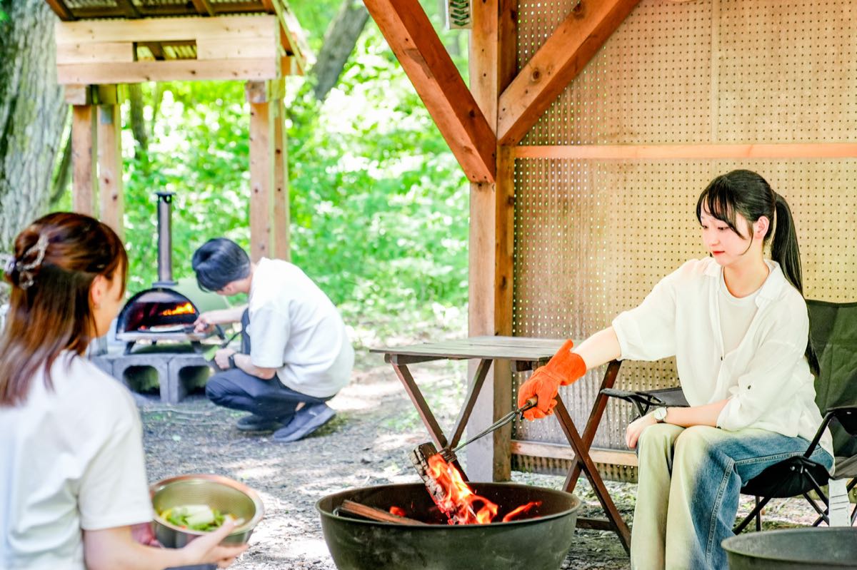 アウトドア貸切別荘北軽井沢IのBBQスペース